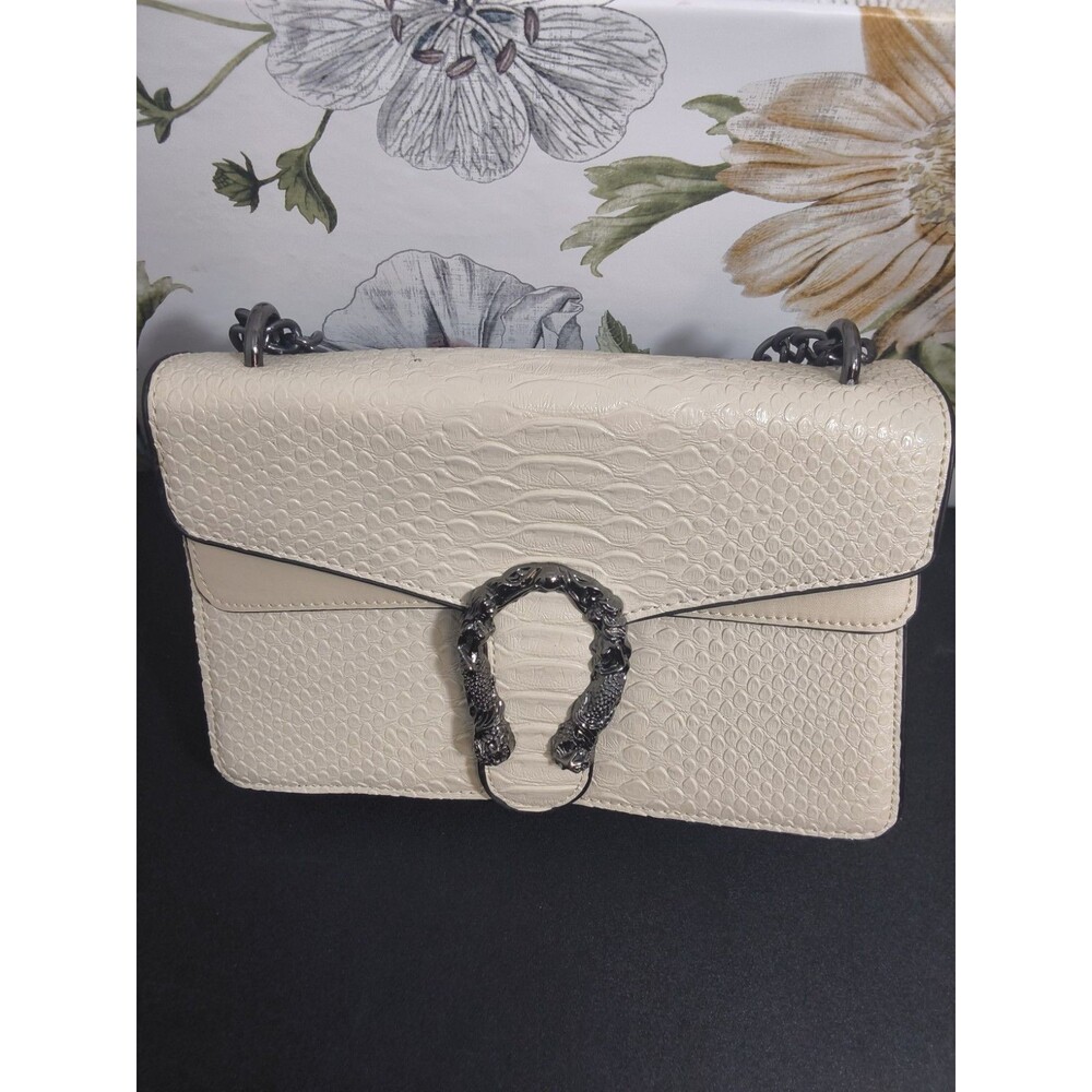 DeerMeow Faux Gator Chain Shoulder Bag